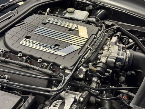 Used 2016 Chevrolet Corvette Z06 w/ 2LZ Preferred Equipment Group RWD image 23