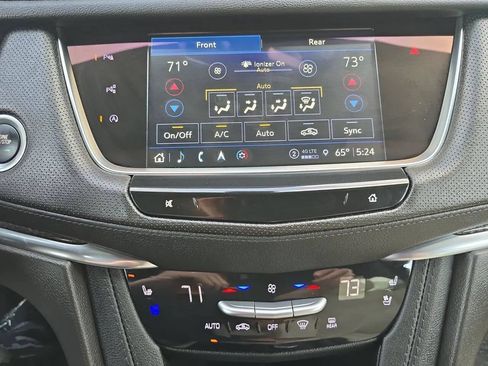 Used 2024 Cadillac XT5 Sportv w/ Technology Package AWD/4WD image 19