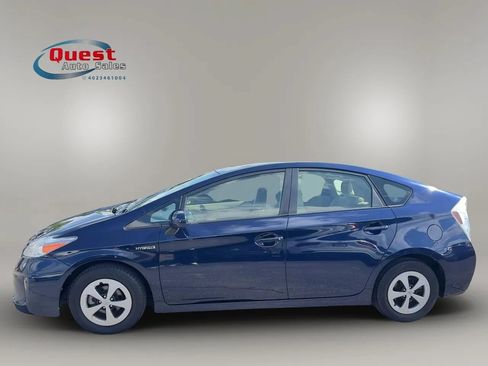 Used 2012 Toyota Prius Two FWD image 7