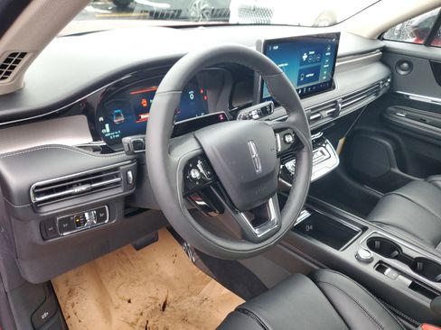 New 2026 Lincoln Corsair Reserve image 13