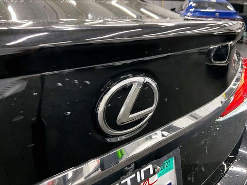 Used 2023 Lexus ES 300h w/ Premium Package FWD image 9