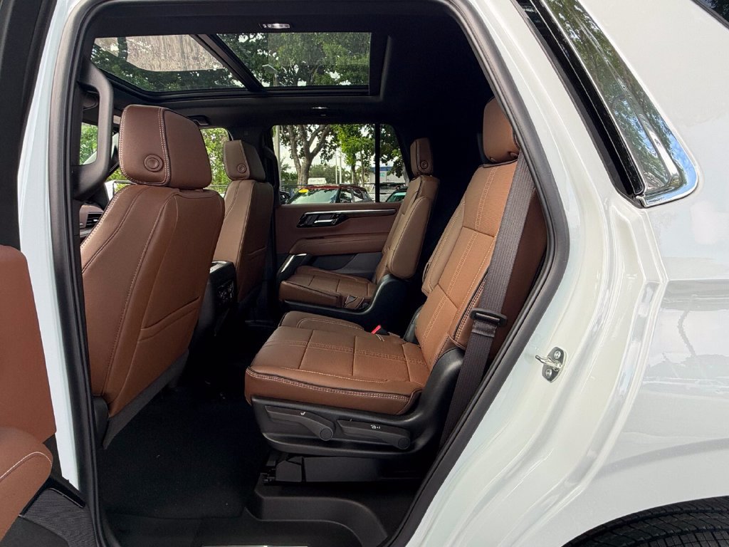 New 2026 Chevrolet Tahoe High Country RWD image 10