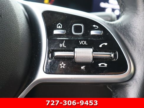 Certified 2023 Mercedes-Benz GLB 250 4MATIC image 25