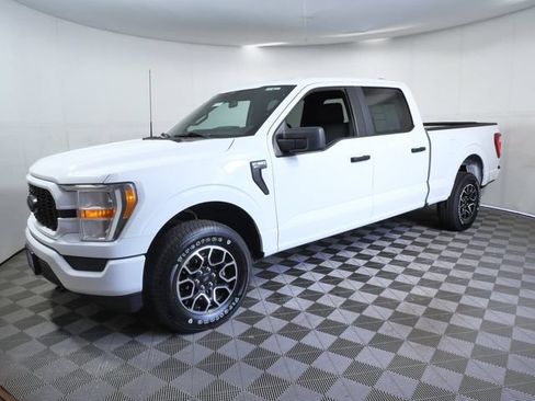 Certified 2022 Ford F150 XL w/ STX Appearance Package AWD/4WD image 5