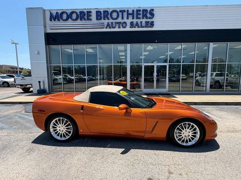Used 2007 Chevrolet Corvette Convertible w/ Preferred Equipment Group RWD image 2