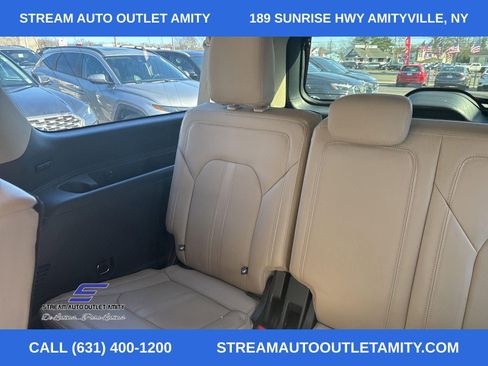 Used 2022 Ford Expedition Max Limited image 23