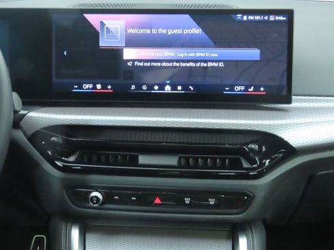 Certified 2025 BMW 430i Coupe w/ M Sport Package image 14