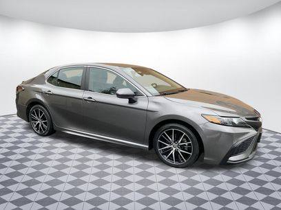 Used 2021 Toyota Camry SE