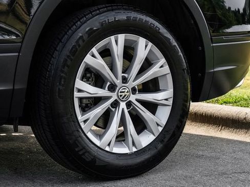 Used 2020 Volkswagen Tiguan S AWD/4WD image 52