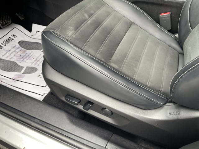 Used 2024 Mitsubishi Outlander SE AWD/4WD image 18