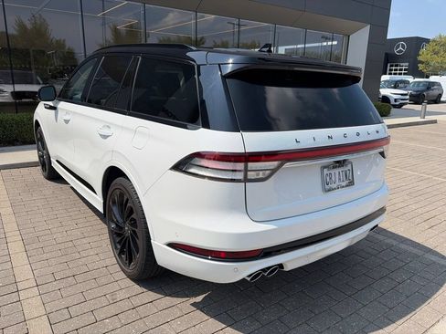 Used 2023 Lincoln Aviator Black Label AWD/4WD image 7