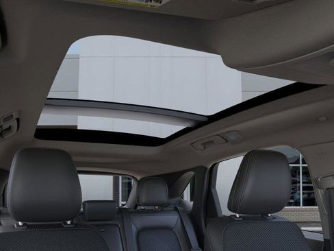 New 2025 Ford Escape SE image 22