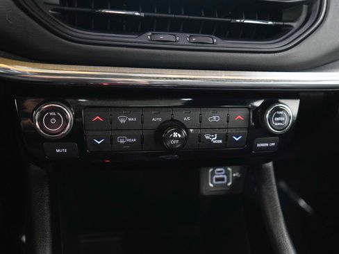 Used 2022 Jeep Compass High Altitude image 22