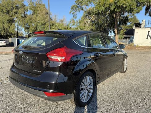 Used 2018 Ford Focus Titanium image 7