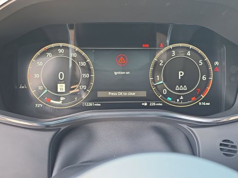 Used 2025 Jaguar F-PACE R-Dynamic S AWD/4WD image 19