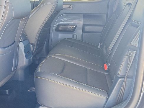 Used 2025 Ford Maverick Lobo AWD/4WD image 24