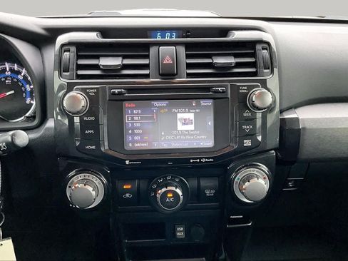 Used 2019 Toyota 4Runner TRD Off-Road AWD/4WD image 7