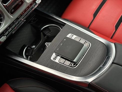 Used 2025 Mercedes-Benz G 63 AMG 4MATIC image 42