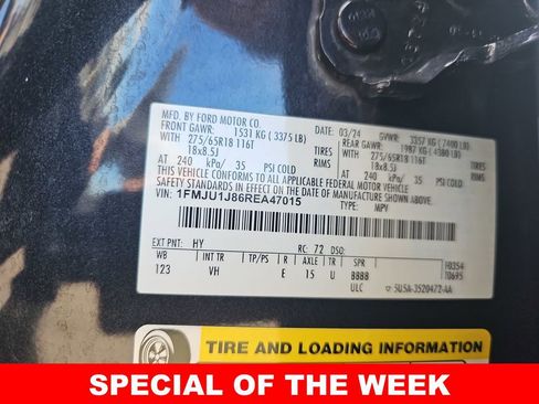 Used 2024 Ford Expedition XLT image 44