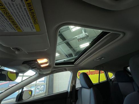 Used 2018 Subaru Crosstrek 2.0i Premium image 13