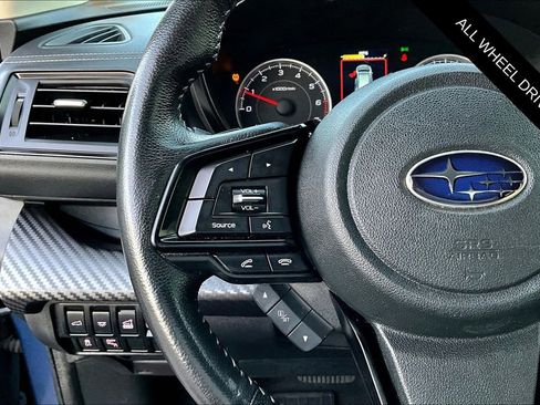 Used 2022 Subaru Ascent Onyx Edition image 11