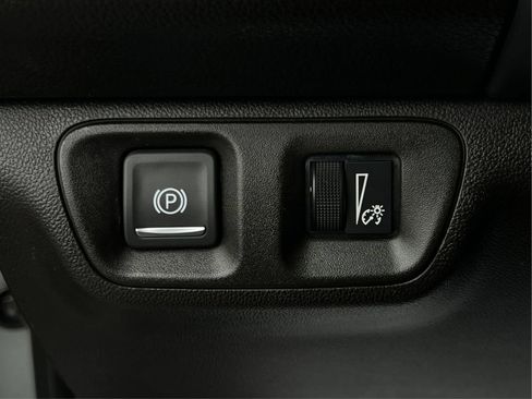 Used 2023 GMC Acadia SLE FWD image 40