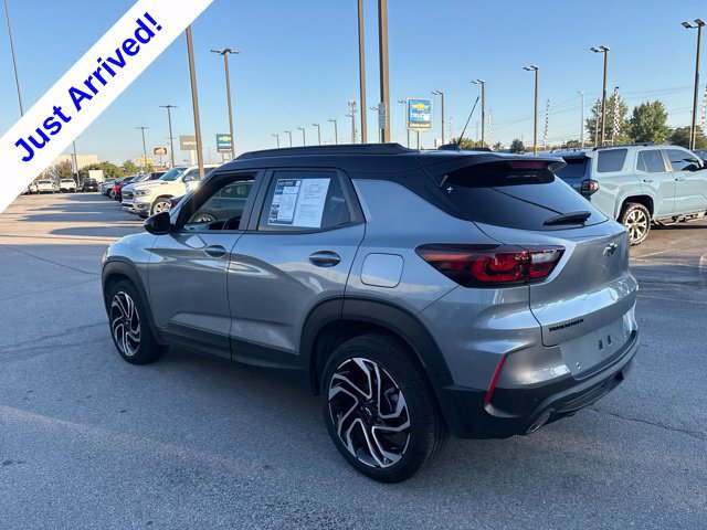 Used 2025 Chevrolet TrailBlazer RS w/ Driver Confidence Package FWD image 9