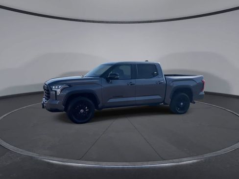 Used 2024 Toyota Tundra Limited AWD/4WD image 6