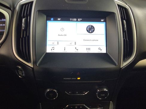 Used 2017 Ford Edge SEL w/ Equipment Group 201A FWD image 25