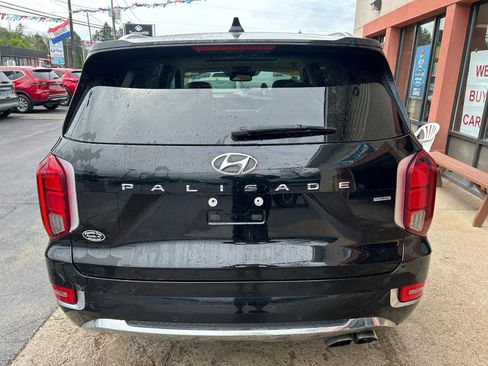 Used 2020 Hyundai Palisade Limited w/ Winter Weather Package AWD/4WD image 4