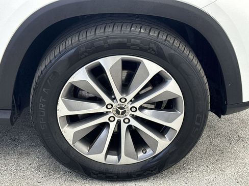 Used 2020 Mercedes-Benz GLE 350 4MATIC w/ Premium Package image 40