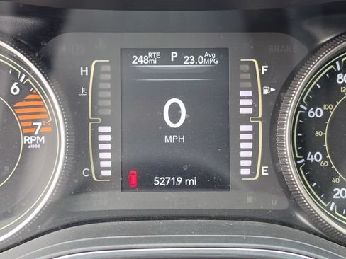 Certified 2019 Jeep Cherokee Latitude w/ Popular Appearance Group FWD image 32