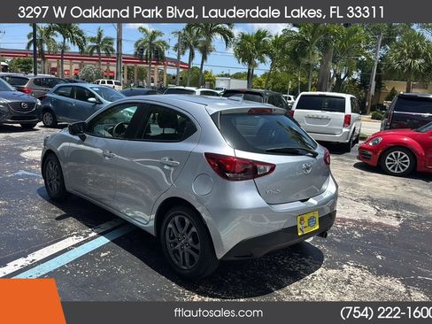 Used 2020 Toyota Yaris LE FWD image 8