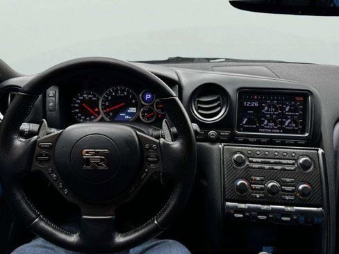 Used 2013 Nissan GT-R Premium AWD/4WD image 32