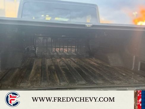 Used 2020 Jeep Gladiator Overland AWD/4WD image 27