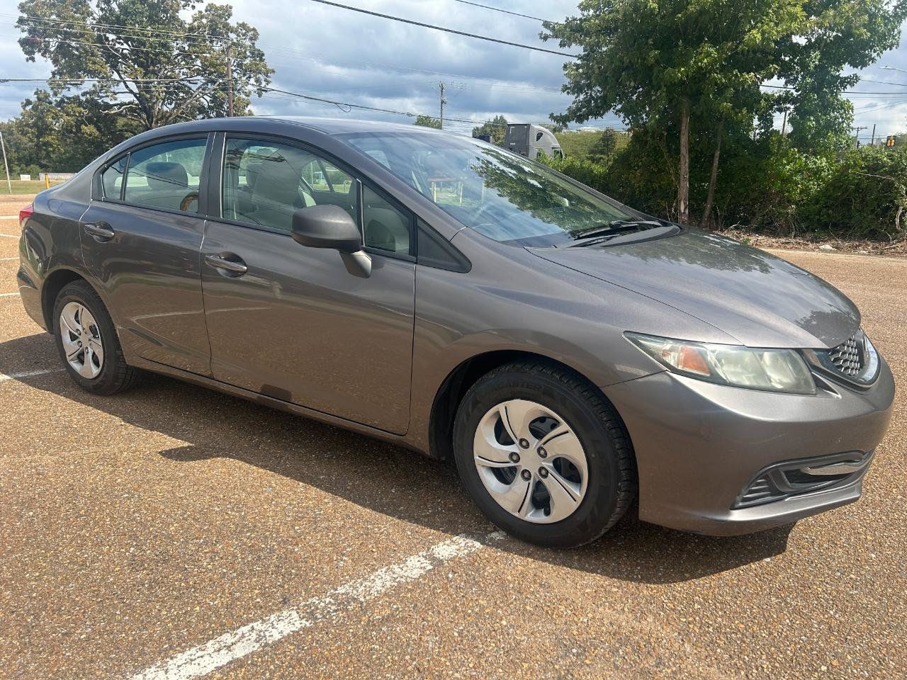 Used 2013 Honda Civic LX image 2