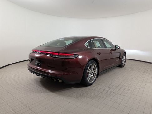 Certified 2023 Porsche Panamera 4S AWD/4WD image 9