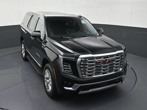 Used 2025 GMC Yukon Denali AWD/4WD image 29