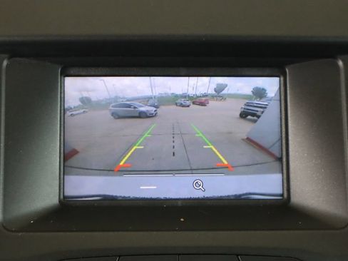 Used 2016 Ford Edge SE FWD image 25