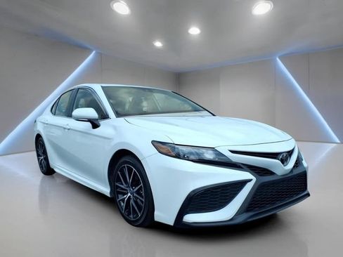 Certified 2024 Toyota Camry SE AWD/4WD image 20