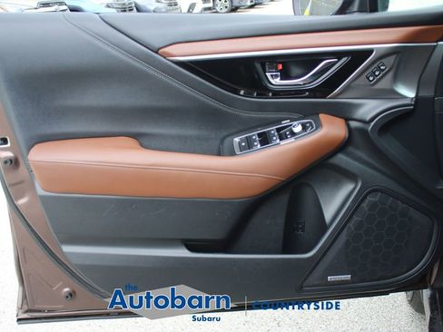 Used 2021 Subaru Outback Touring XT AWD/4WD image 9