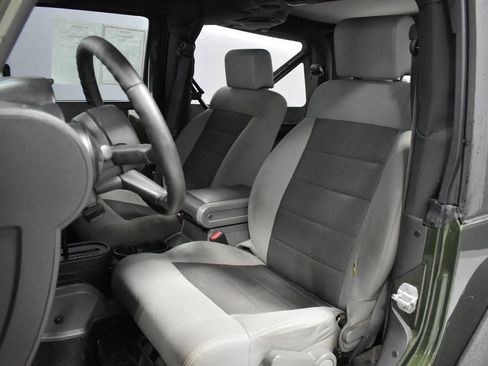 Used 2008 Jeep Wrangler X AWD/4WD image 5