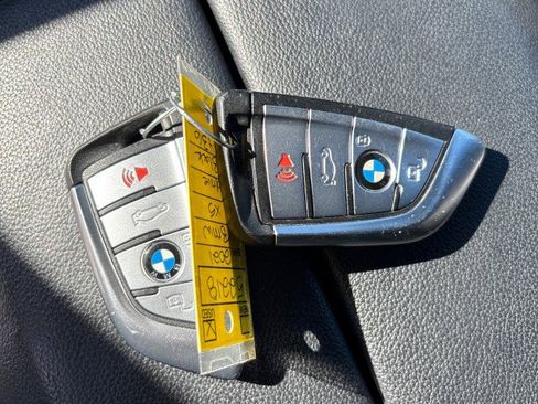 Used 2021 BMW X5 xDrive40i w/ M Sport Package image 20