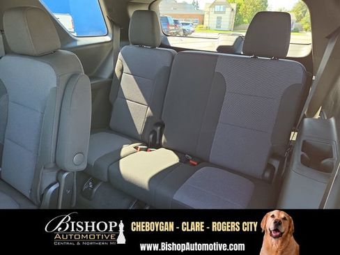 Used 2023 Chevrolet Traverse LT w/ LPO, Floor Liner Package AWD/4WD image 14