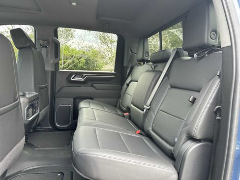 Certified 2025 Chevrolet Silverado 3500 LTZ w/ LTZ Premium Package AWD/4WD image 17