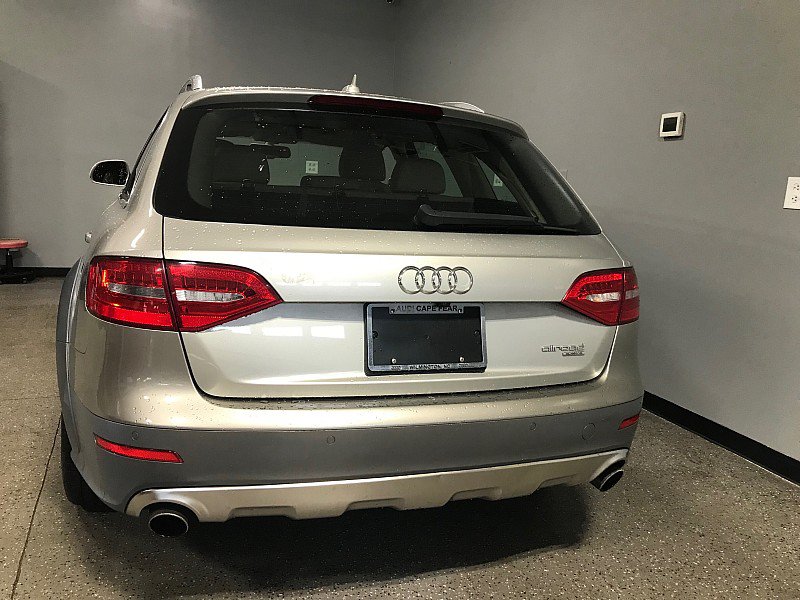 Used 2014 Audi A4 Premium Plus AWD/4WD image 4