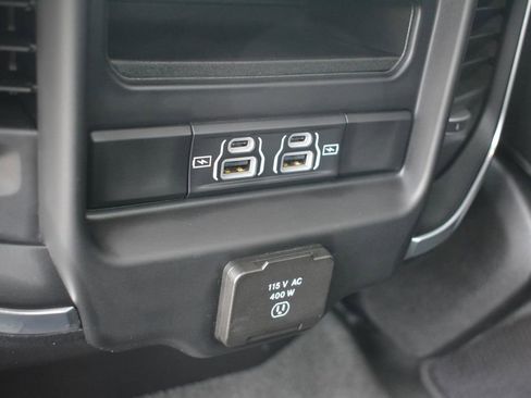 Used 2024 RAM 1500 Laramie AWD/4WD image 25