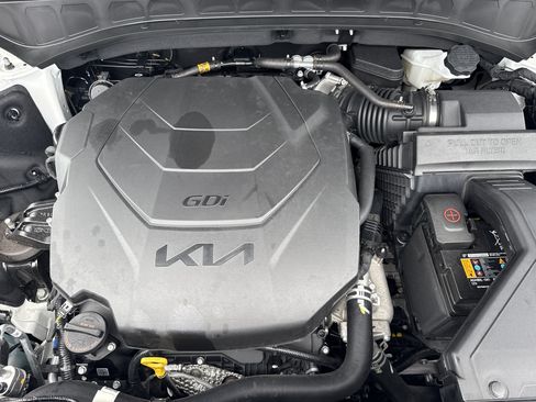Used 2025 Kia Telluride S FWD image 35