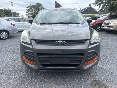 Used 2016 Ford Escape S FWD image 2