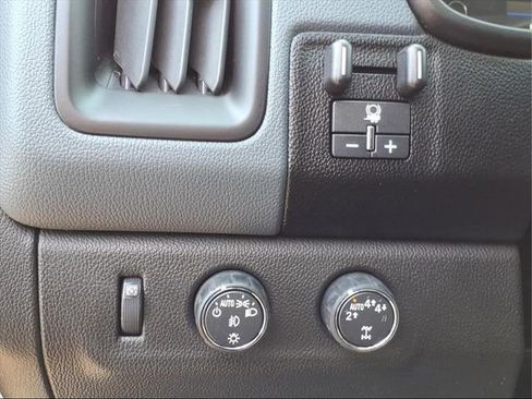 Used 2022 Chevrolet Colorado Z71 image 16